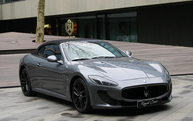 Maserati GranCabrio cena 329900 przebieg: 49300, rok produkcji 2013 z Kleczew małe 781